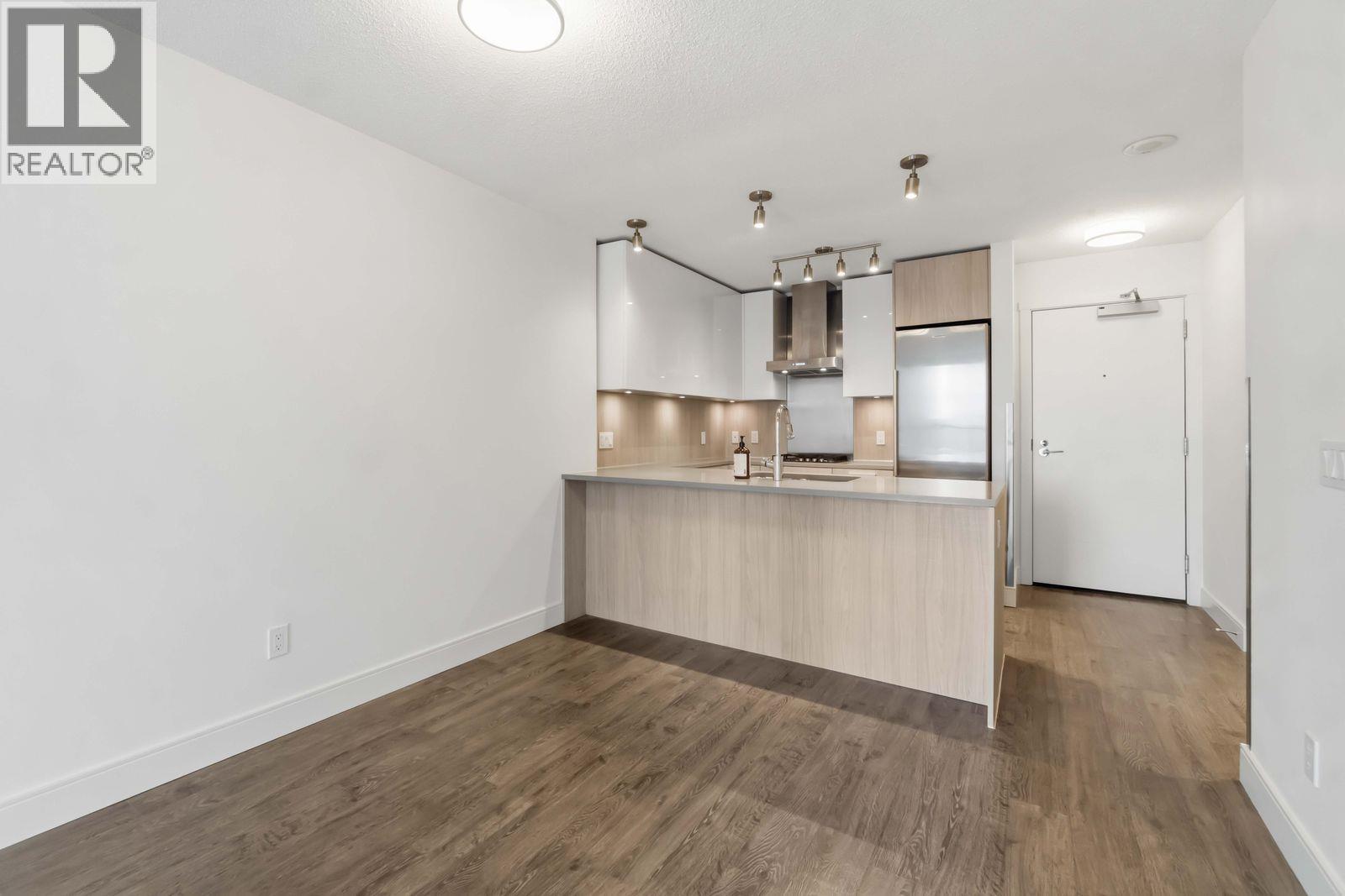 1608 3007 Glen Drive, Coquitlam, British Columbia  V3B 0L8 - Photo 7 - R3141606