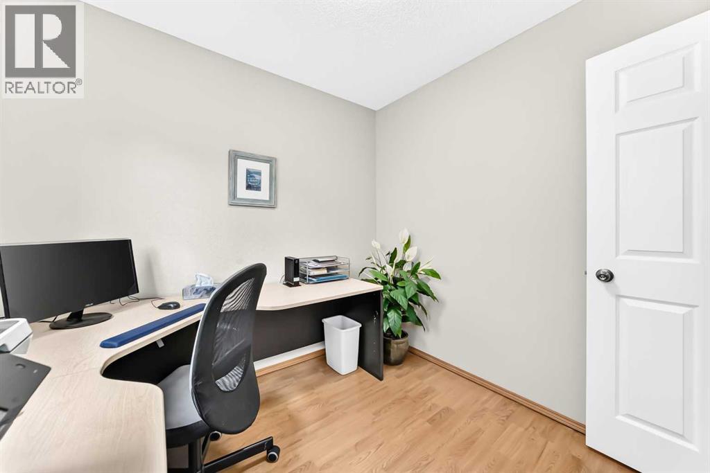 383 Edgebrook Rise Nw, Calgary, Alberta  T3A 5J8 - Photo 16 - A2325638