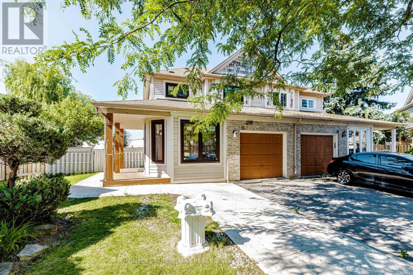 26 Amazon Court, Brampton, Ontario  L6R 1C7 - Photo 3 - W13505776