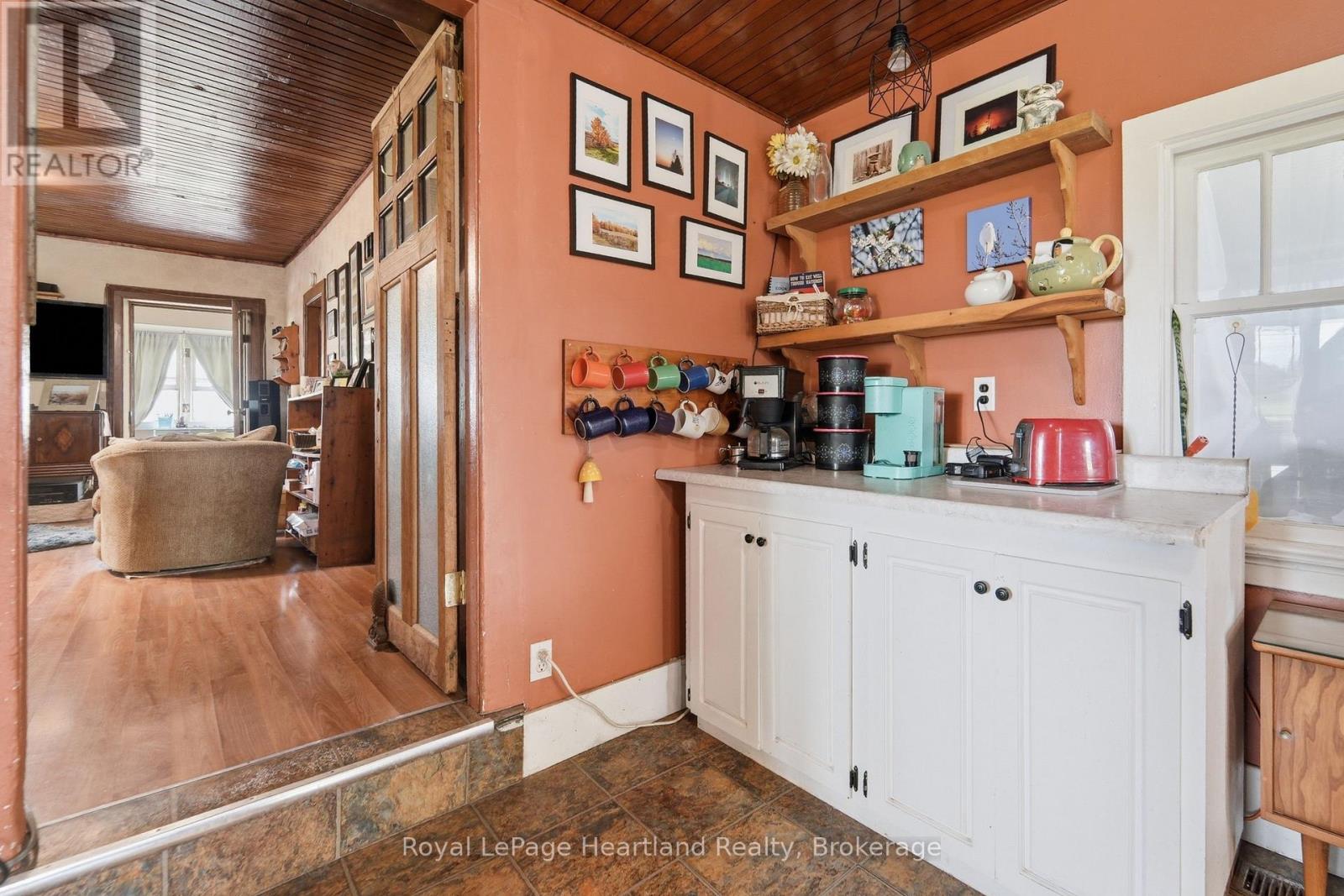 43882 Winthrop Road, Huron East, Ontario  N0K 1E0 - Photo 12 - X13509038