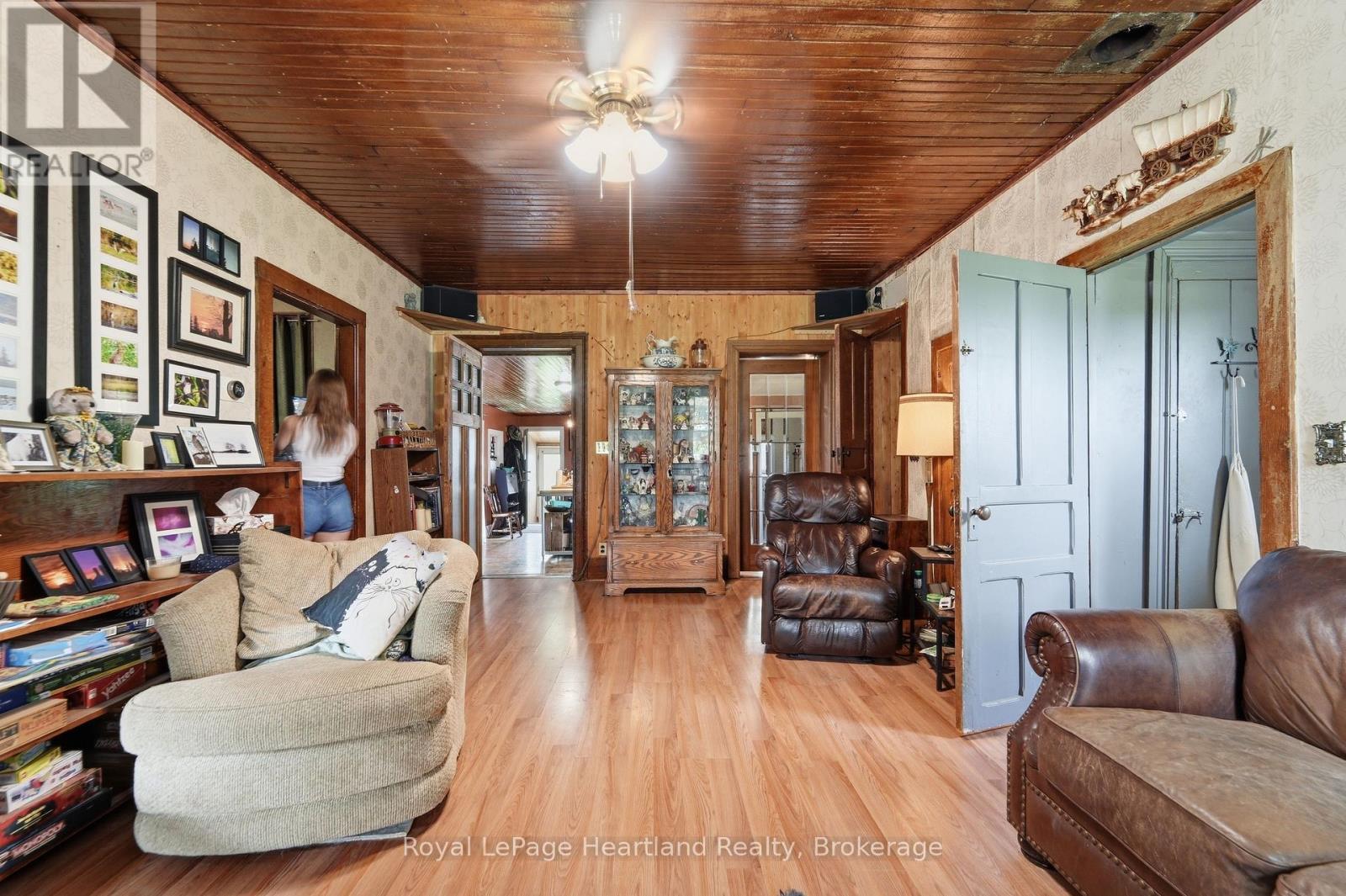 43882 Winthrop Road, Huron East, Ontario  N0K 1E0 - Photo 17 - X13509038