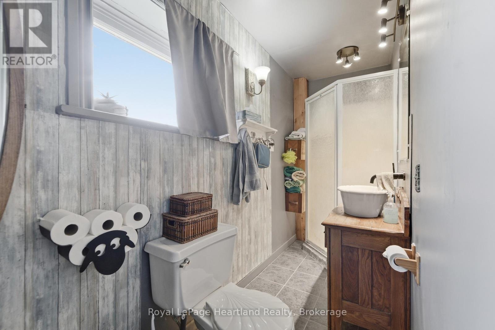 43882 Winthrop Road, Huron East, Ontario  N0K 1E0 - Photo 20 - X13509038