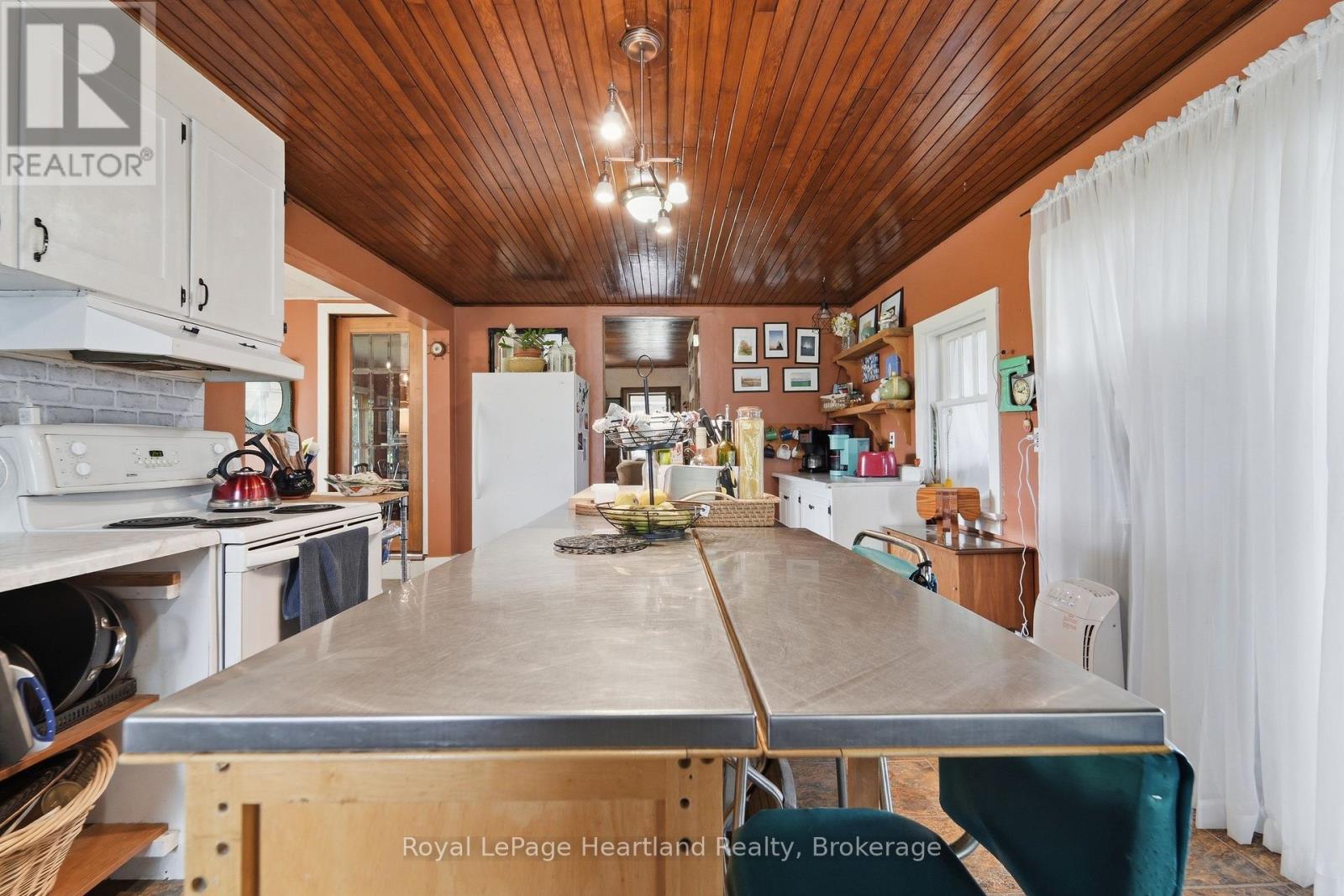 43882 Winthrop Road, Huron East, Ontario  N0K 1E0 - Photo 5 - X13509038