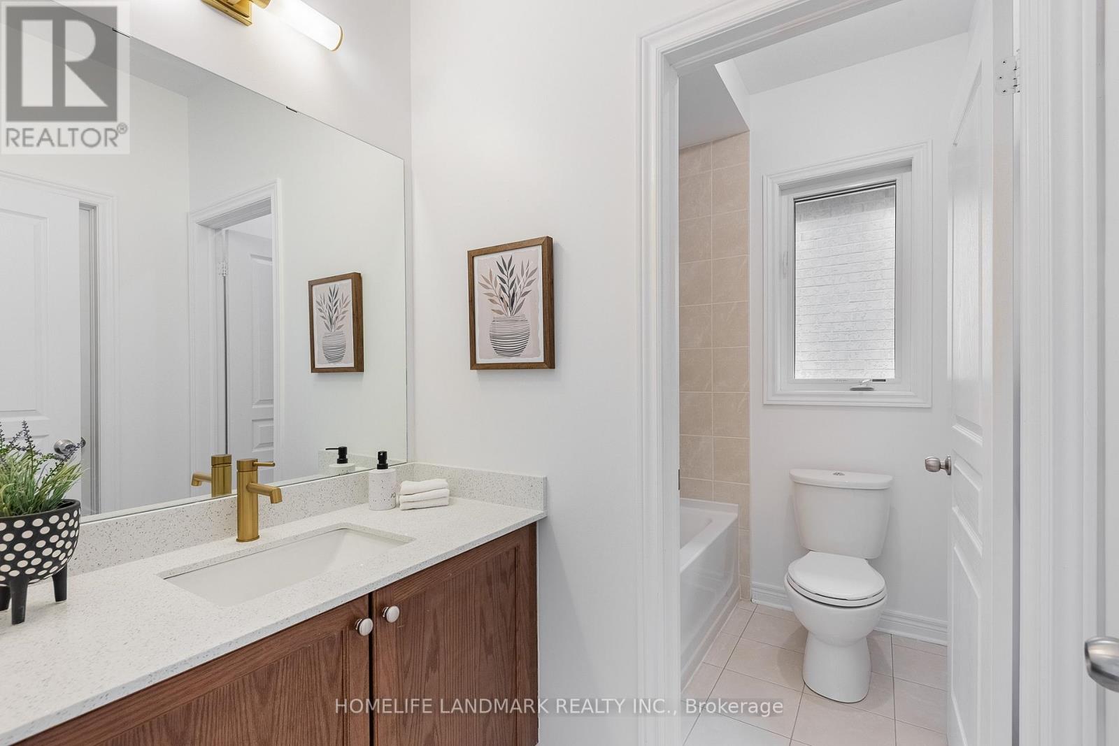 125 Roy Harper Avenue, Aurora, Ontario  L4G 0V6 - Photo 38 - N13509016