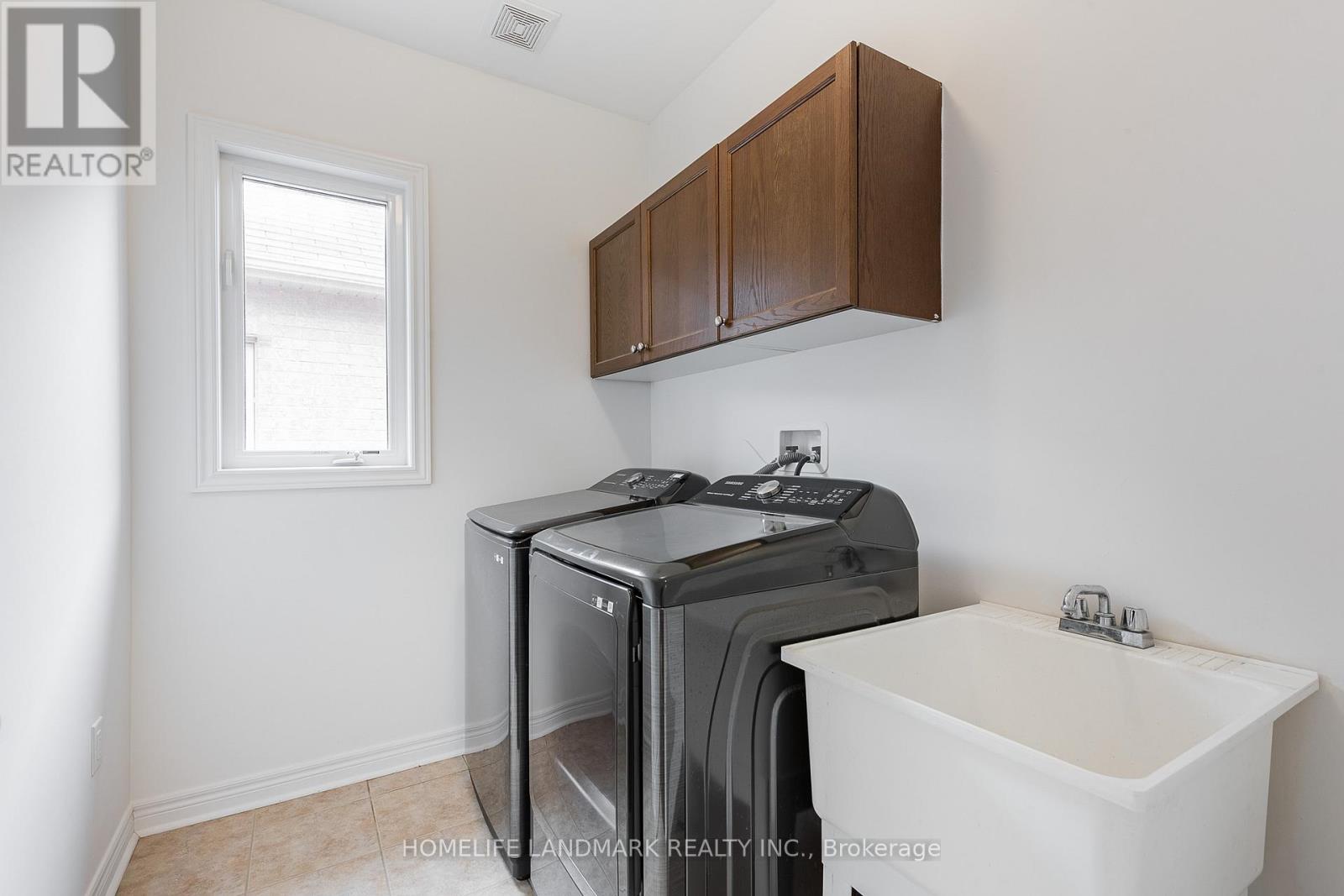 125 Roy Harper Avenue, Aurora, Ontario  L4G 0V6 - Photo 40 - N13509016
