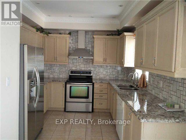 108 Hollywood Hill Circle, Vaughan, Ontario  L4H 2P2 - Photo 3 - N13509036