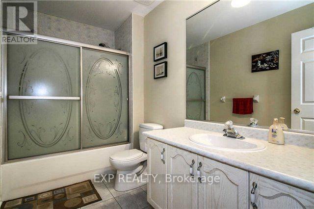 108 Hollywood Hill Circle, Vaughan, Ontario  L4H 2P2 - Photo 9 - N13509036