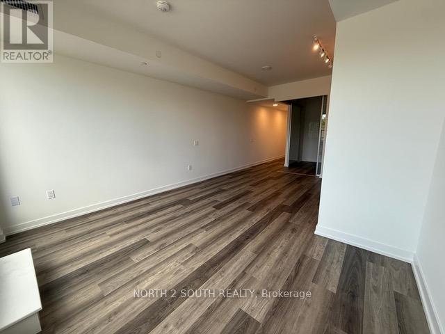 323 - 6 Chartwell Road, Toronto, Ontario  M8Z 0H2 - Photo 5 - W13508992