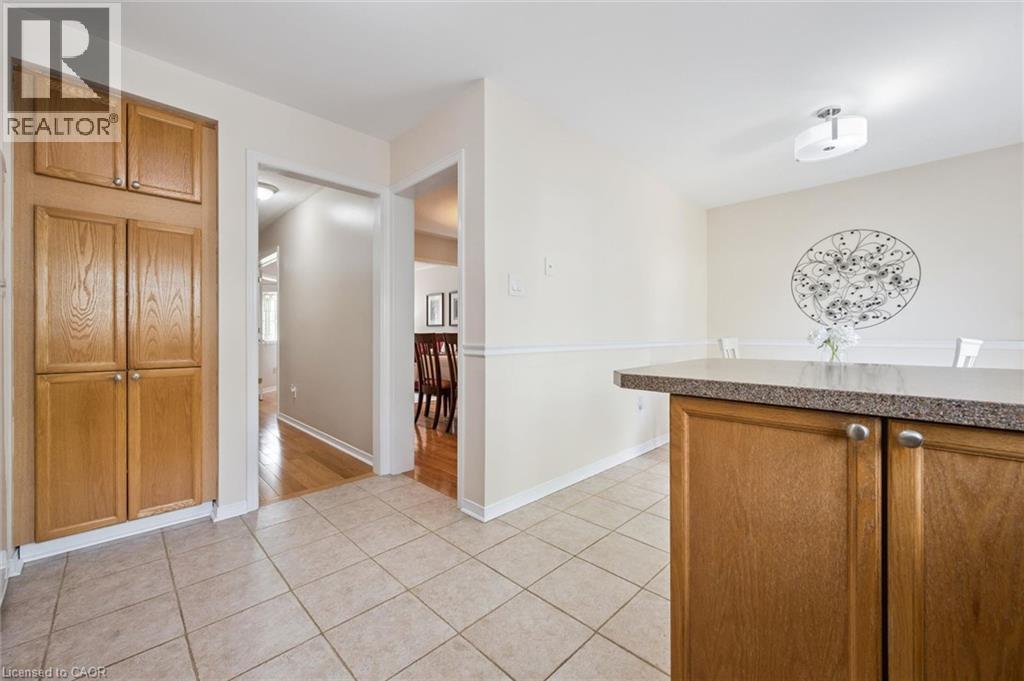 1147 Leewood Drive, Oakville, Ontario  L6M 3B7 - Photo 13 - 40844349