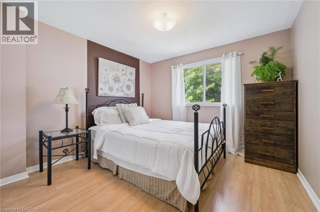 1147 Leewood Drive, Oakville, Ontario  L6M 3B7 - Photo 24 - 40844349