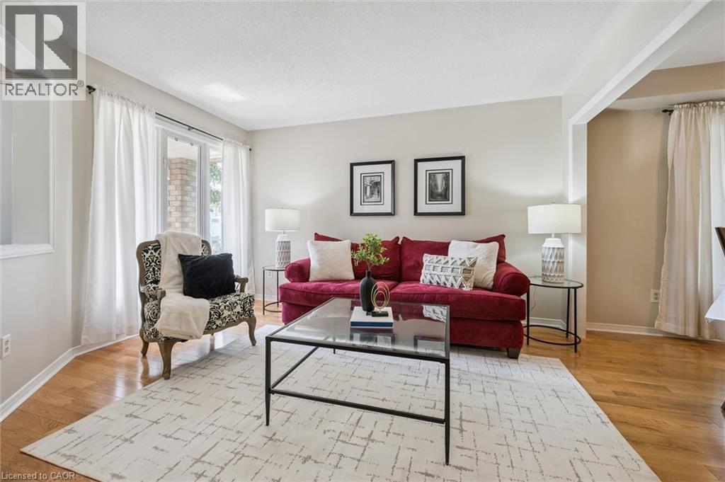 1147 Leewood Drive, Oakville, Ontario  L6M 3B7 - Photo 6 - 40844349