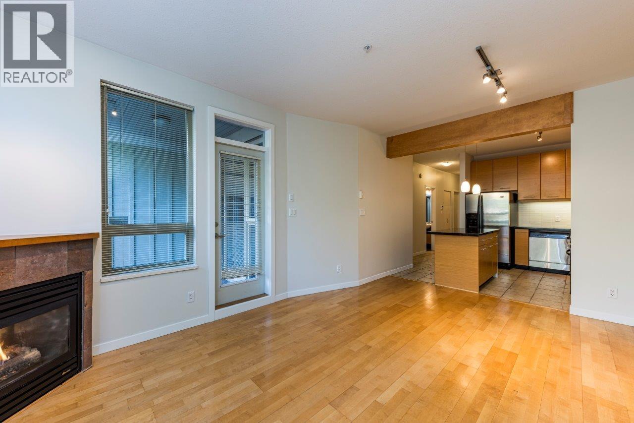208 560 Raven Woods Drive, North Vancouver, British Columbia  V5G 2T3 - Photo 2 - R3141712