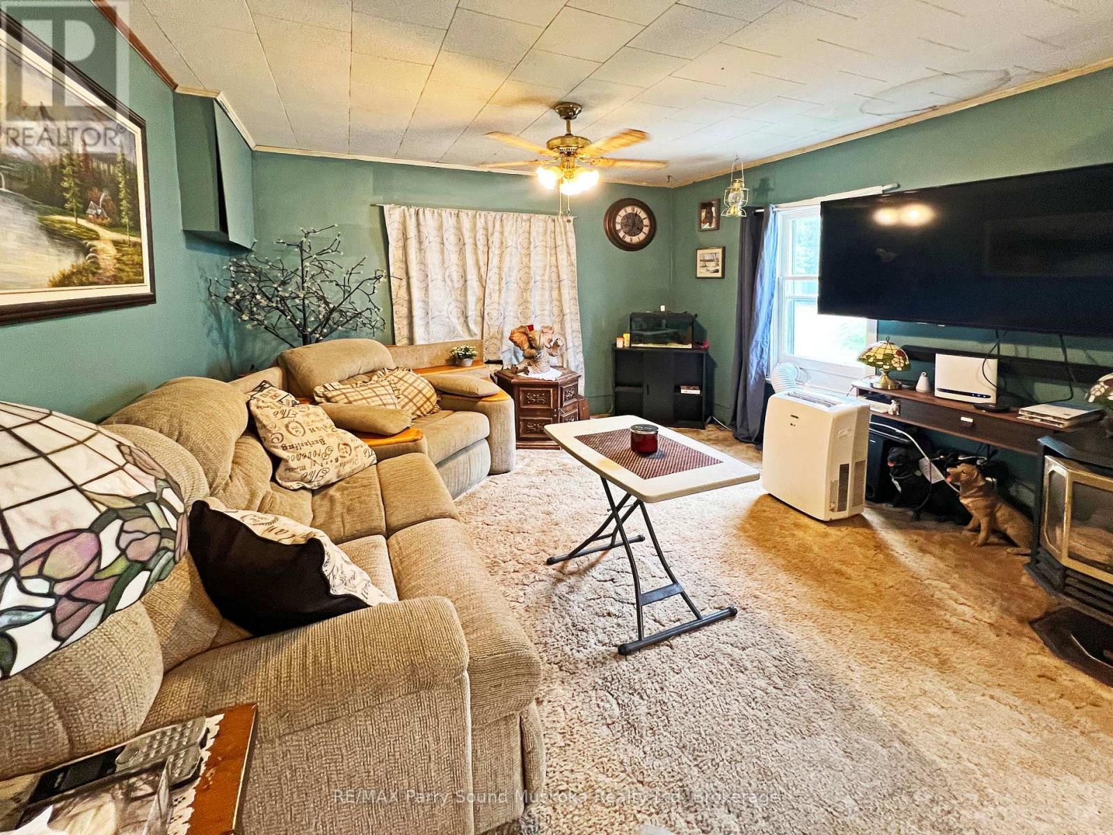 11 Adelaide Street, Parry Sound, Ontario  P2A 1H2 - Photo 4 - X13509046