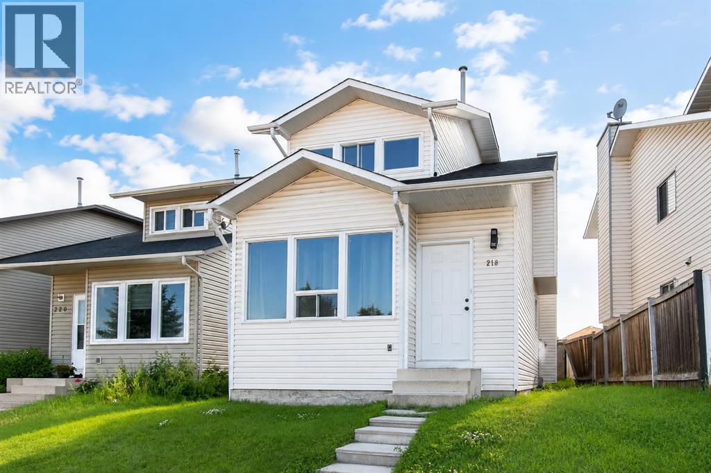 218 Falmere Way NE, calgary, Alberta