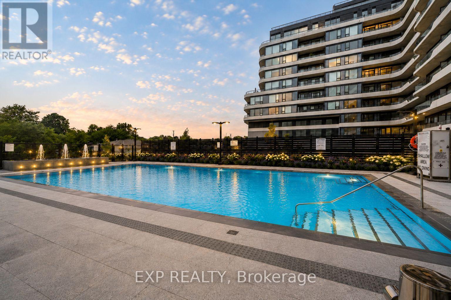 235 - 8188 Yonge Street, Vaughan, Ontario  L4J 0M2 - Photo 2 - N13496644