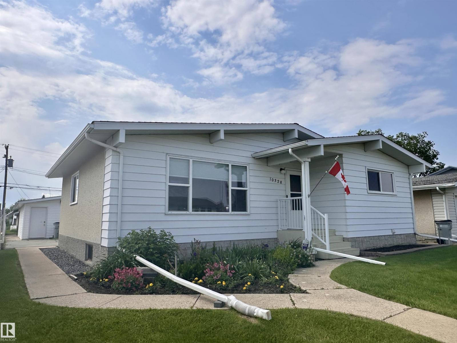 10328 109 Av, Westlock, Alberta  T7P 1G9 - Photo 4 - E4496540