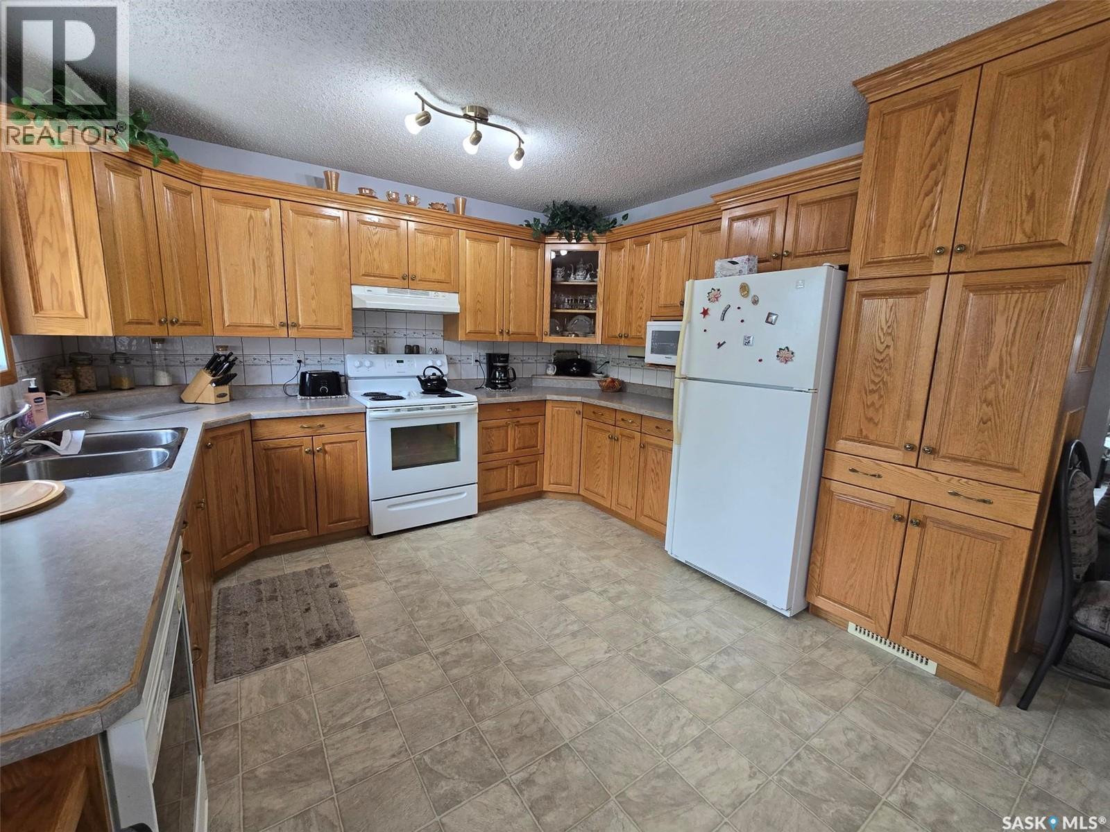 700 Saskatchewan Avenue, Grenfell, Saskatchewan  S0G 2B0 - Photo 21 - SK041182