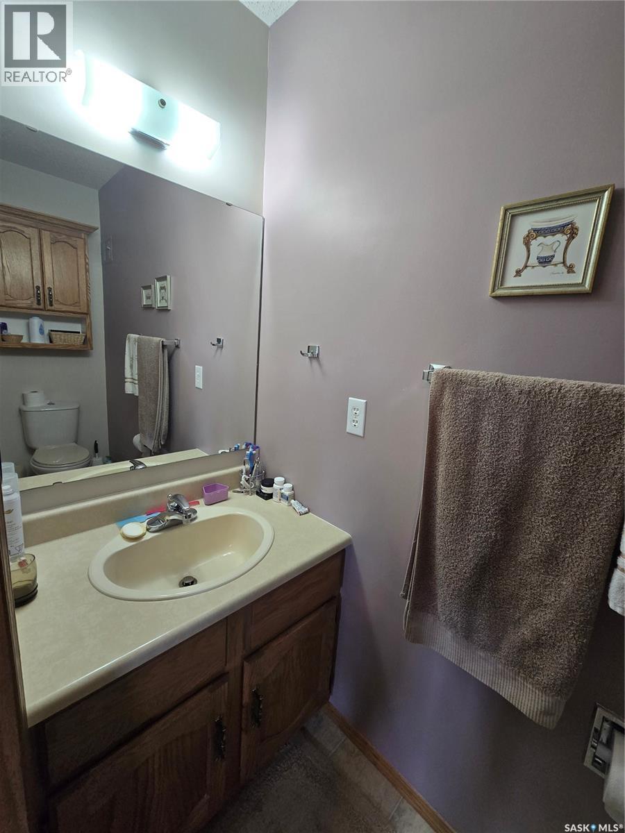 700 Saskatchewan Avenue, Grenfell, Saskatchewan  S0G 2B0 - Photo 35 - SK041182