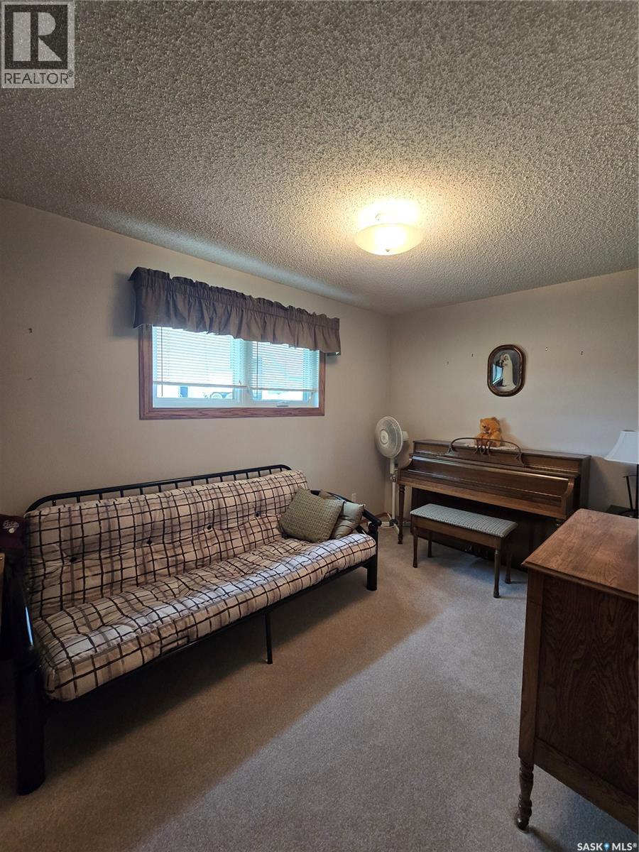 700 Saskatchewan Avenue, Grenfell, Saskatchewan  S0G 2B0 - Photo 36 - SK041182