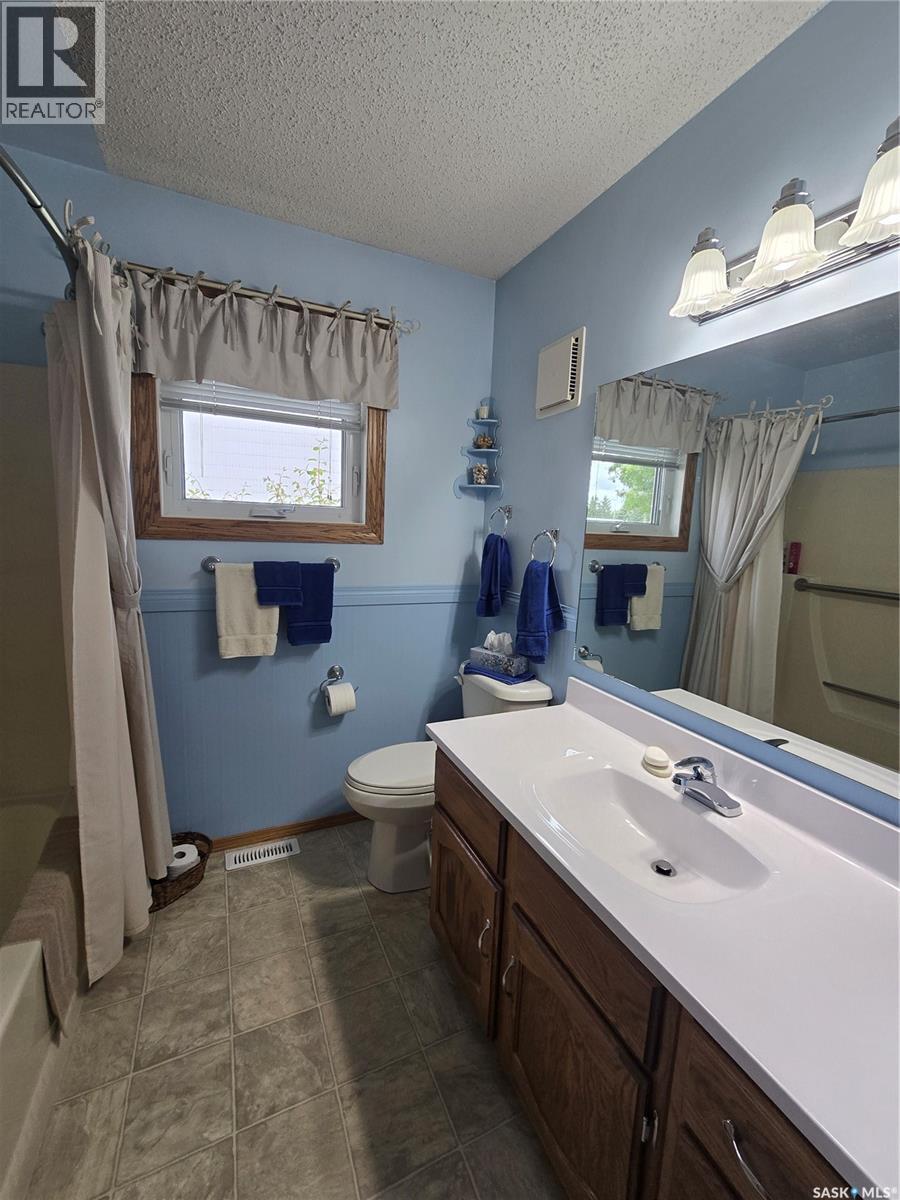 700 Saskatchewan Avenue, Grenfell, Saskatchewan  S0G 2B0 - Photo 38 - SK041182