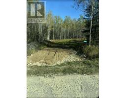 208227 CABIN ROAD, Englehart, Ontario