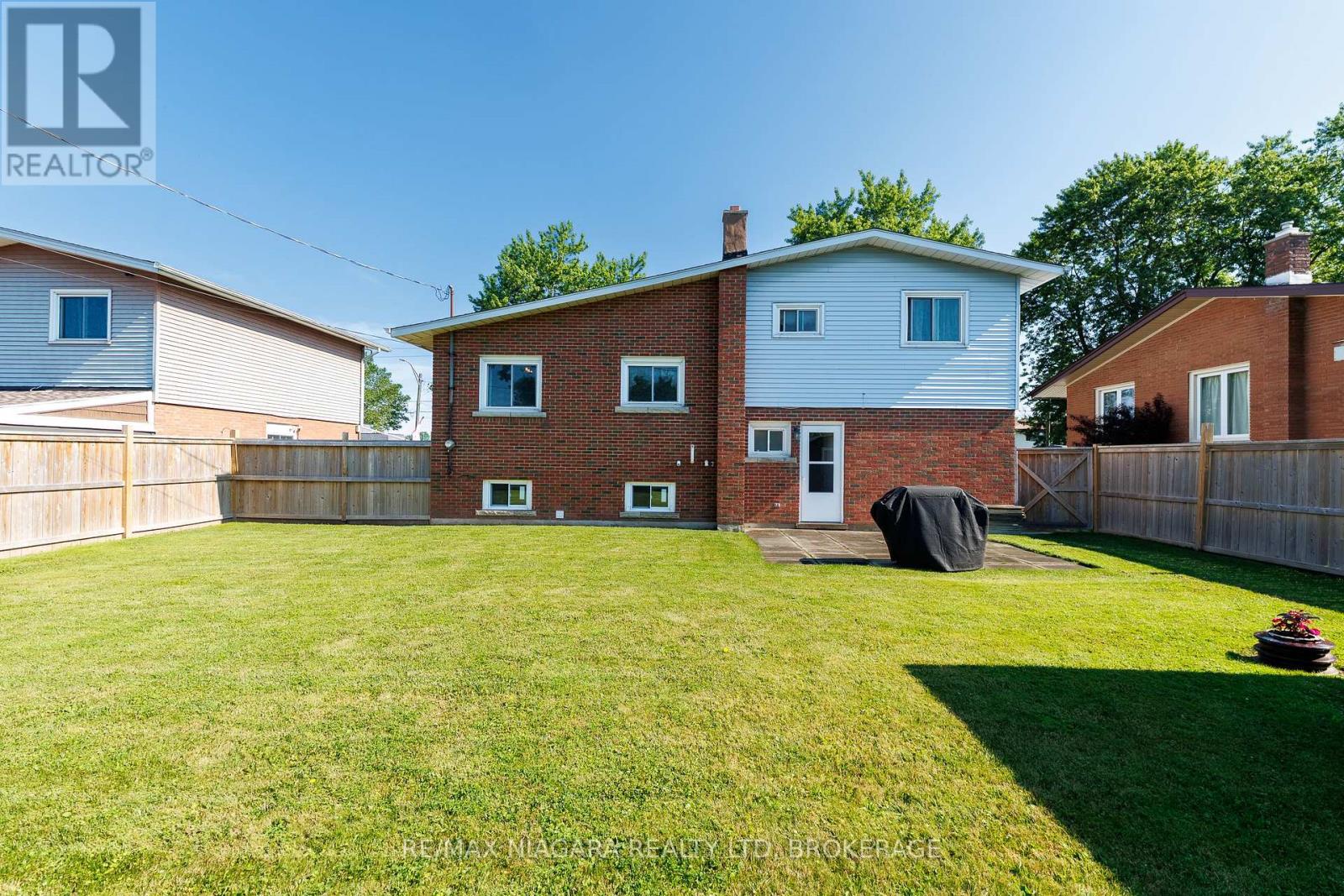 238 Walden Boulevard, Fort Erie, Ontario  L2A 1R8 - Photo 4 - X13509128