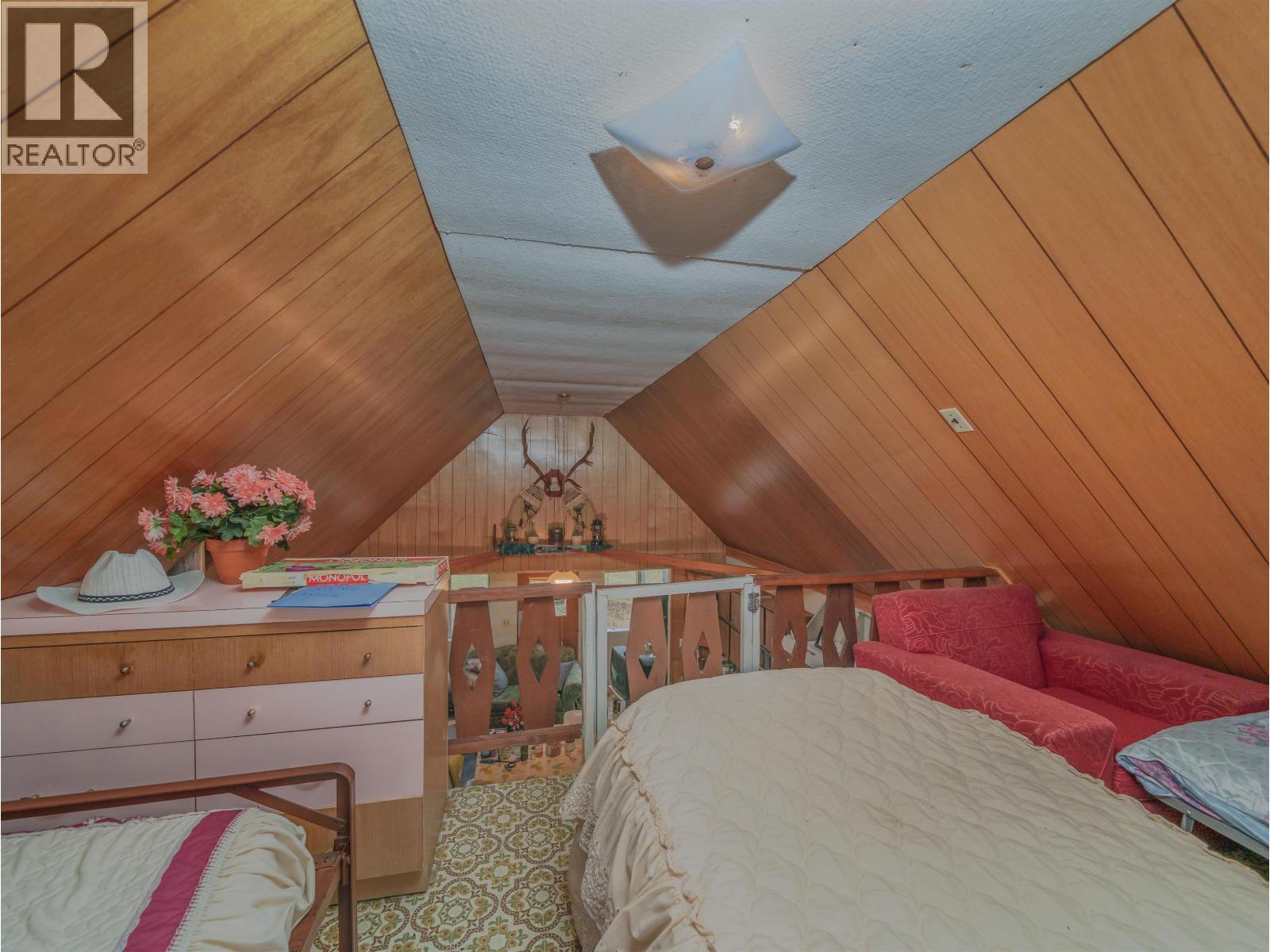 920 S Green Lake Road, 100 Mile House, British Columbia  V0K 2K2 - Photo 15 - R3141729