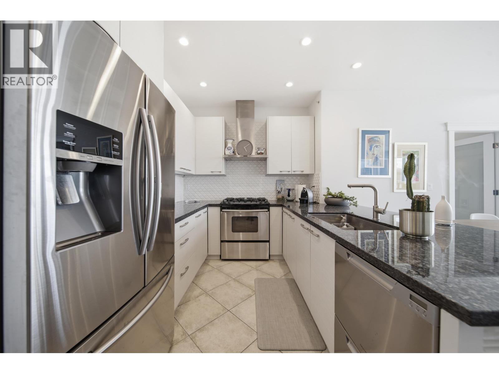404 4600 Westwater Drive, Richmond, British Columbia V7E 6S2 - Photo 9 - R3141386