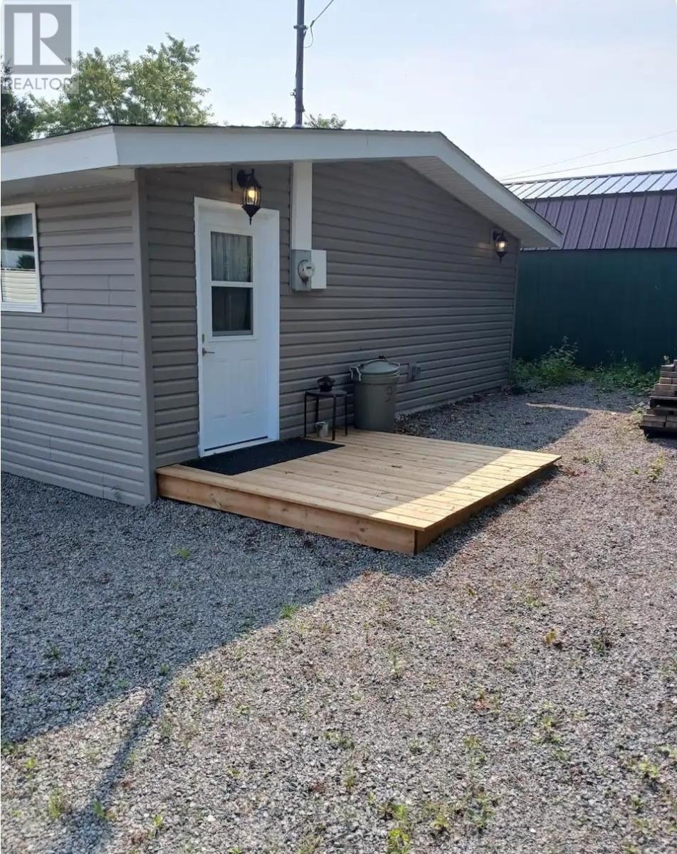 9 Central Ave, Elliot Lake, Ontario  P5A 2E8 - Photo 21 - SM261674