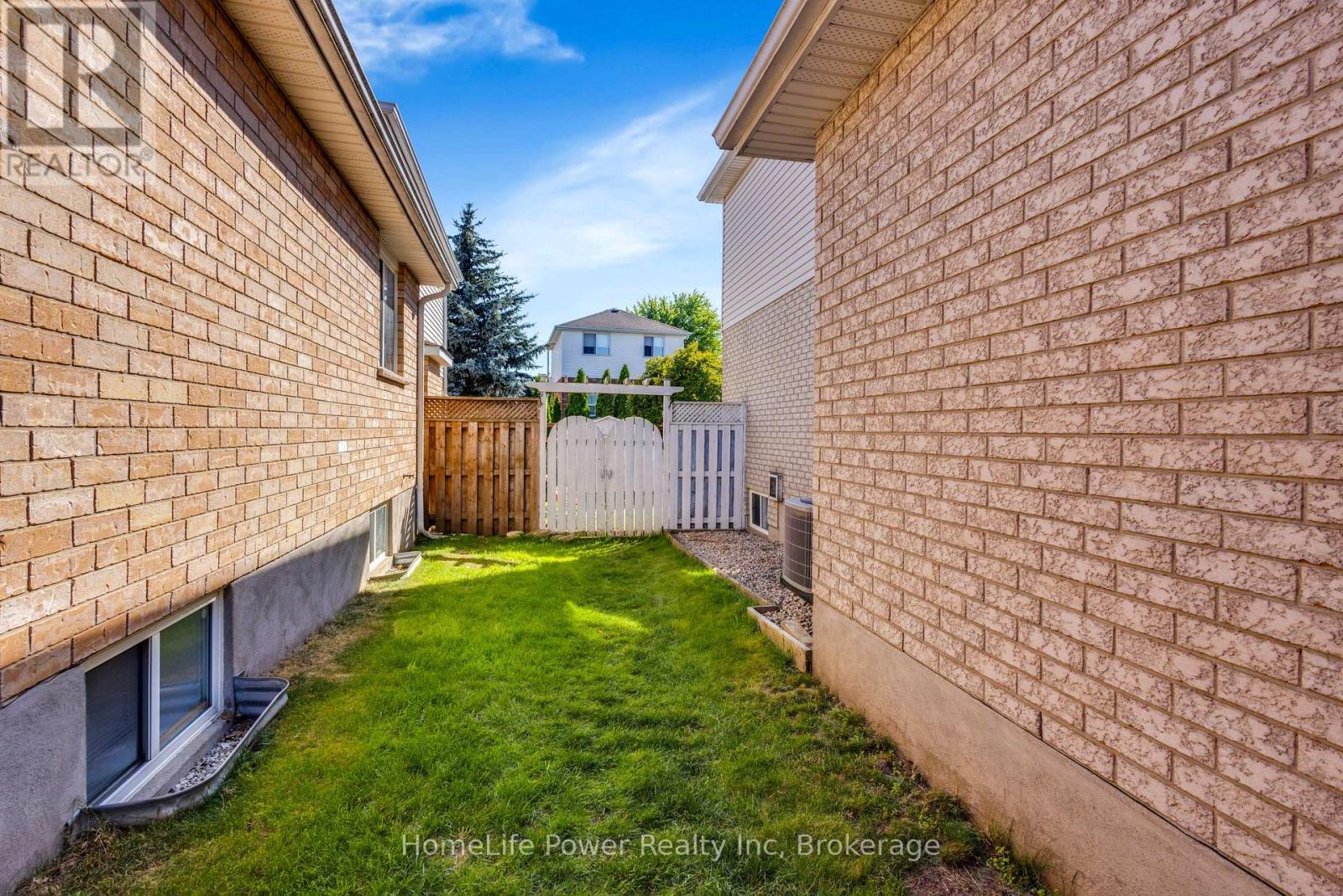 35 Borland Drive, Guelph (Clairfields/hanlon Business Park), Ontario  N1G 5B5 - Photo 36 - X13509072