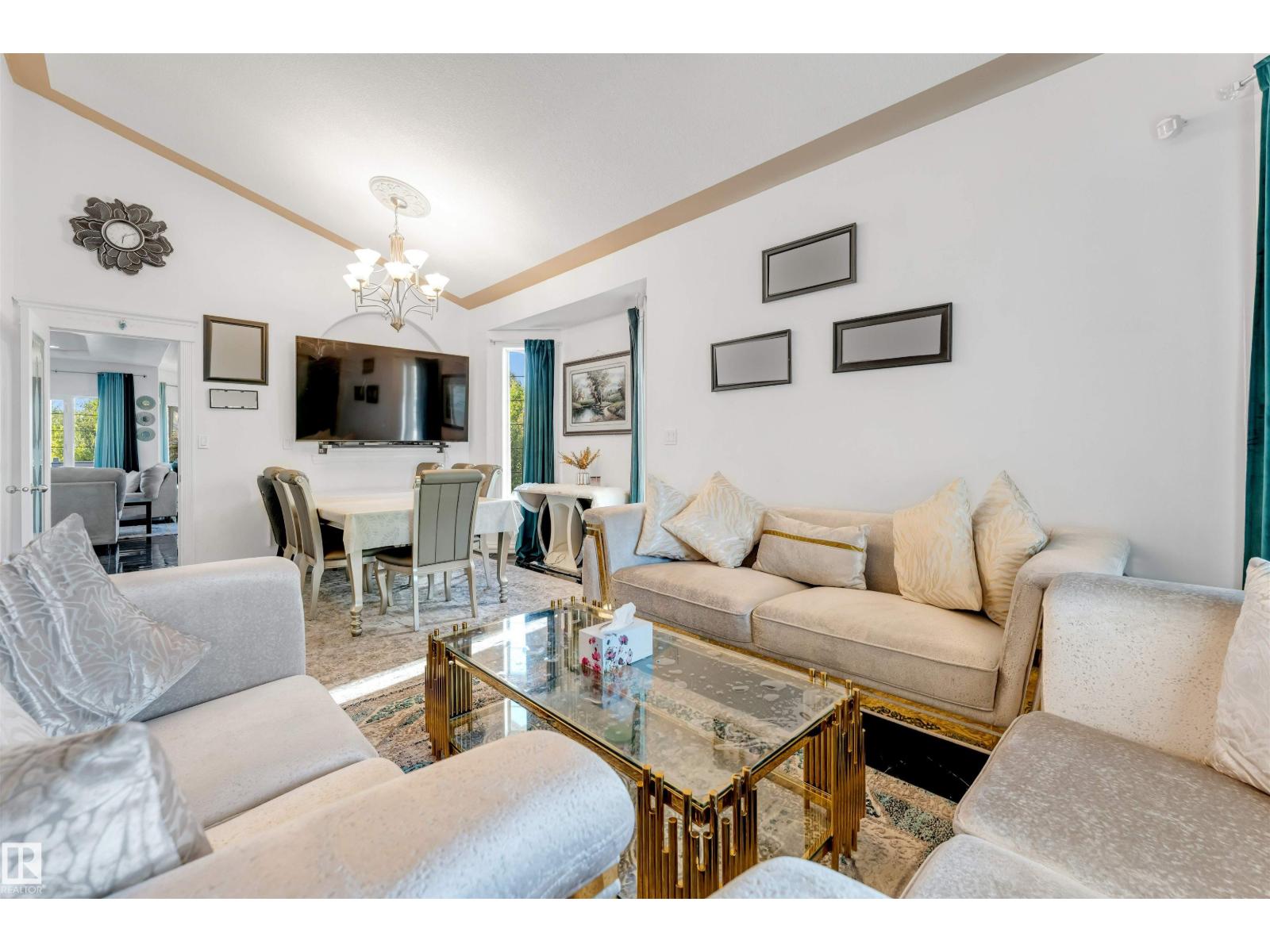 7920 7 Av SW, Edmonton, Alberta  T6X 1N3 - Photo 12 - E4496544