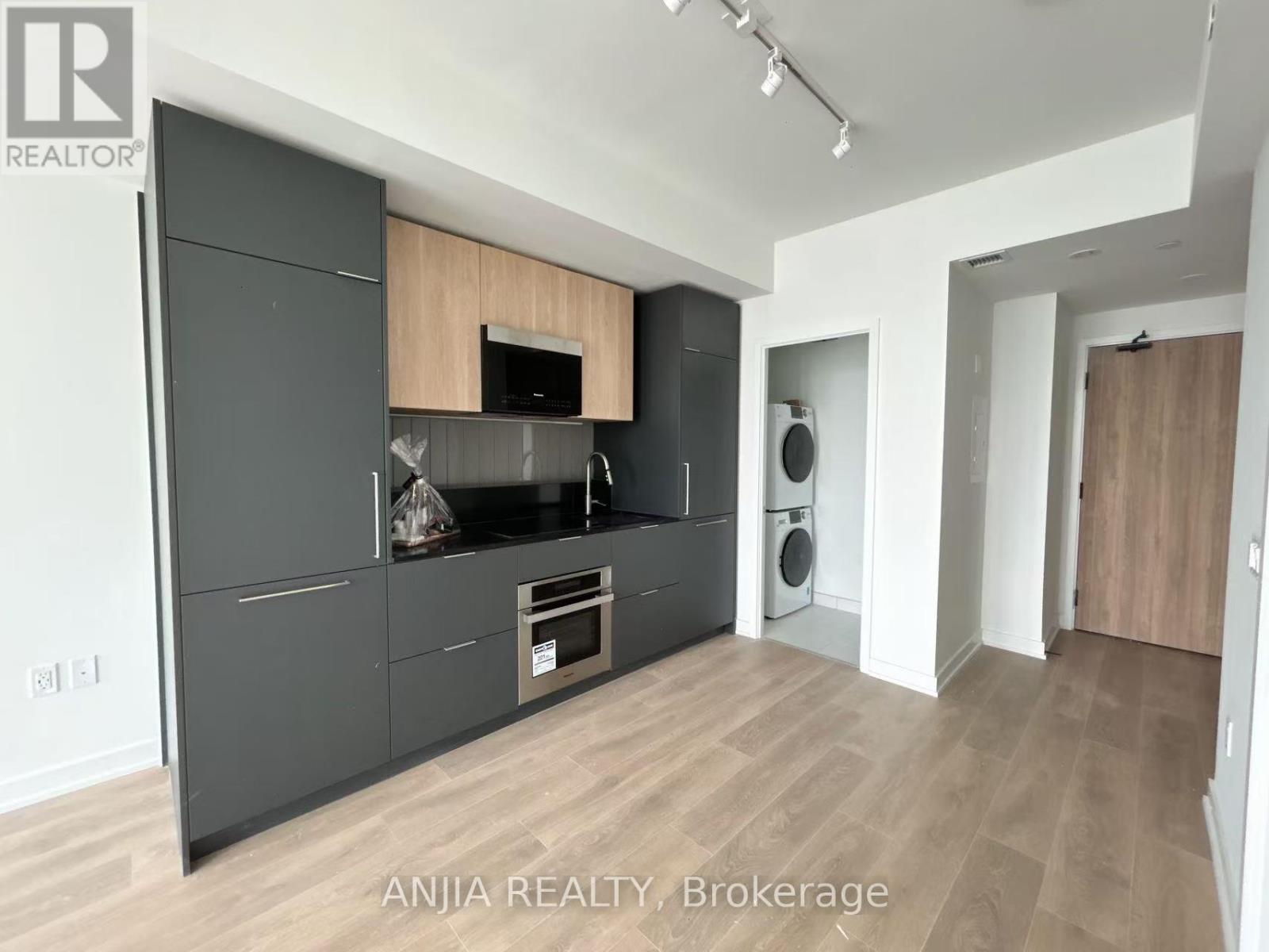 2906 - 1 Fairview Road E, Mississauga, Ontario  L5A 0B4 - Photo 6 - W13509104