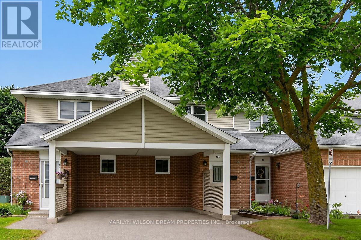 136 Bentbrook Crescent, Ottawa, Ontario K2J 3Y3 - Photo 2 - X13509166