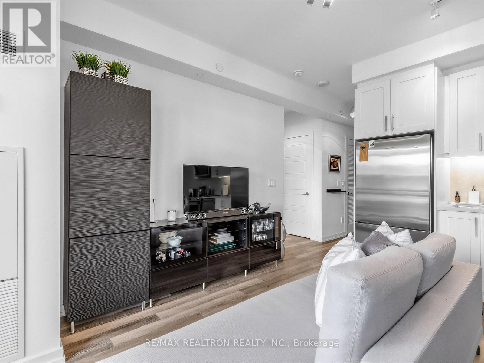 A311 - 241 Sea Ray Avenue, Innisfil, Ontario  L9S 0L9 - Photo 4 - N13509162