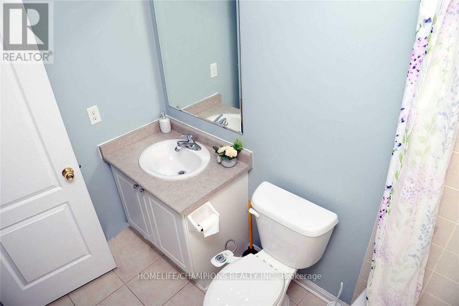 14 Benmore Crescent, Brampton, Ontario  L6P 2S8 - Photo 10 - W13509136