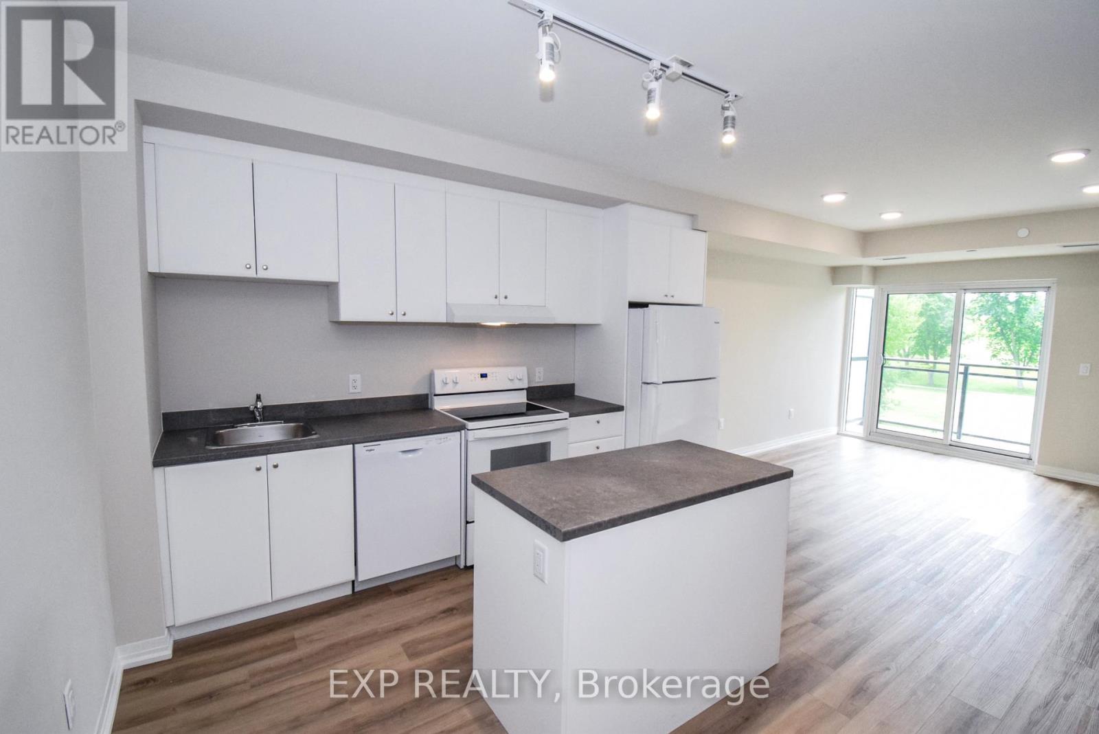 228 - 50 Herrick Avenue, St. Catharines, Ontario  L2P 0B8 - Photo 6 - X13509172