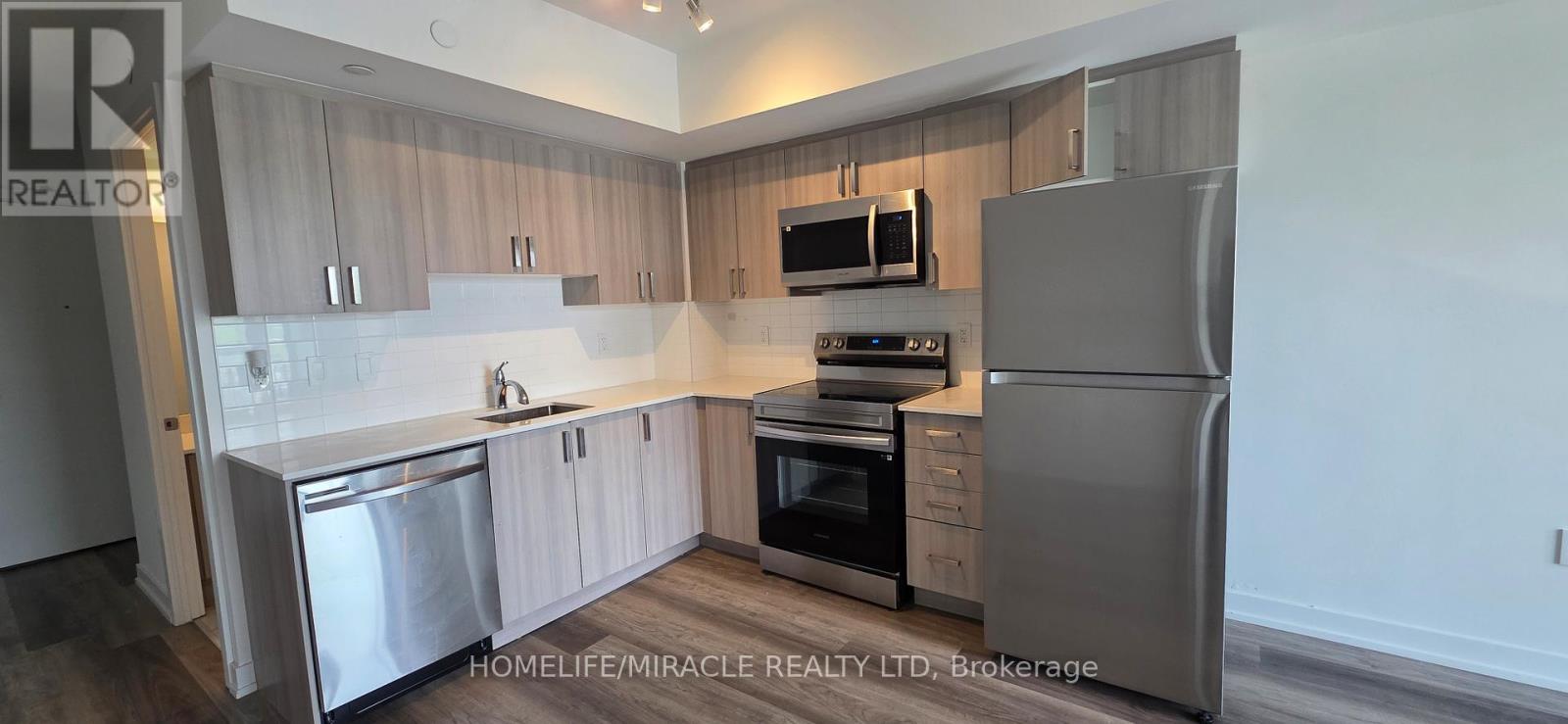 522 - 556 Marlee Avenue, Toronto, Ontario  M6B 3J4 - Photo 4 - W13483256