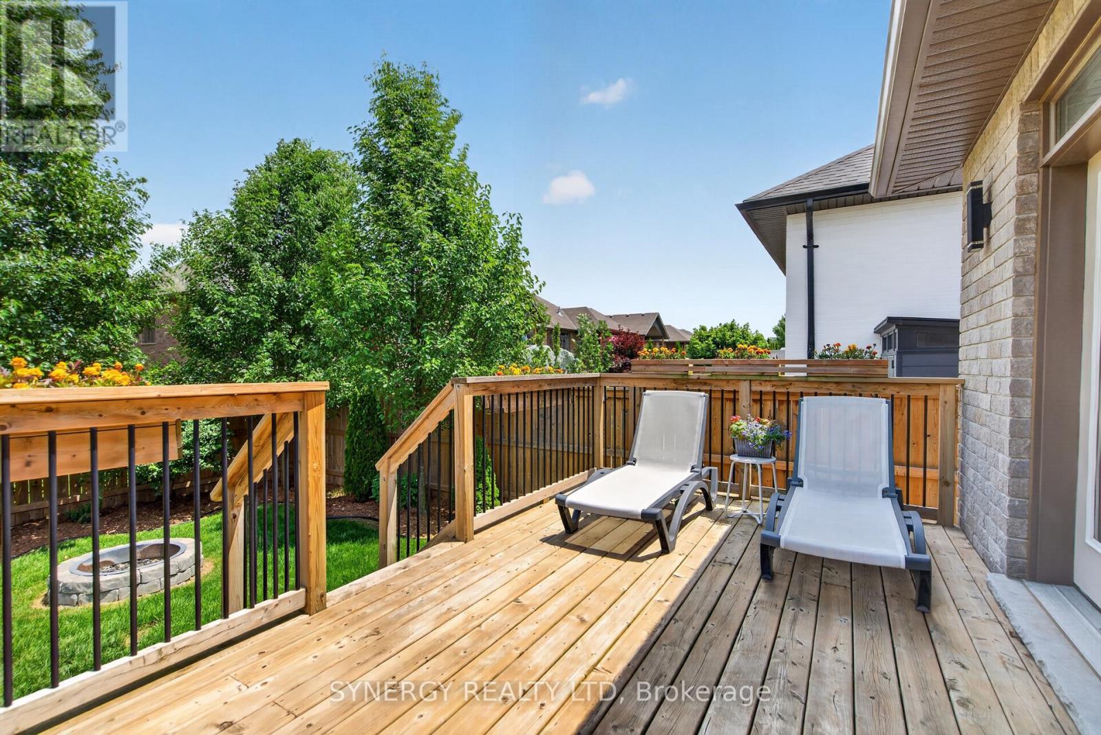 149 Collins Way, Strathroy-Caradoc, Ontario  N7G 0G2 - Photo 38 - X13509220