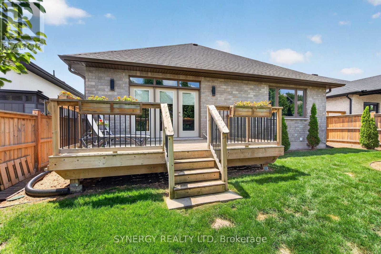 149 Collins Way, Strathroy-Caradoc, Ontario  N7G 0G2 - Photo 40 - X13509220