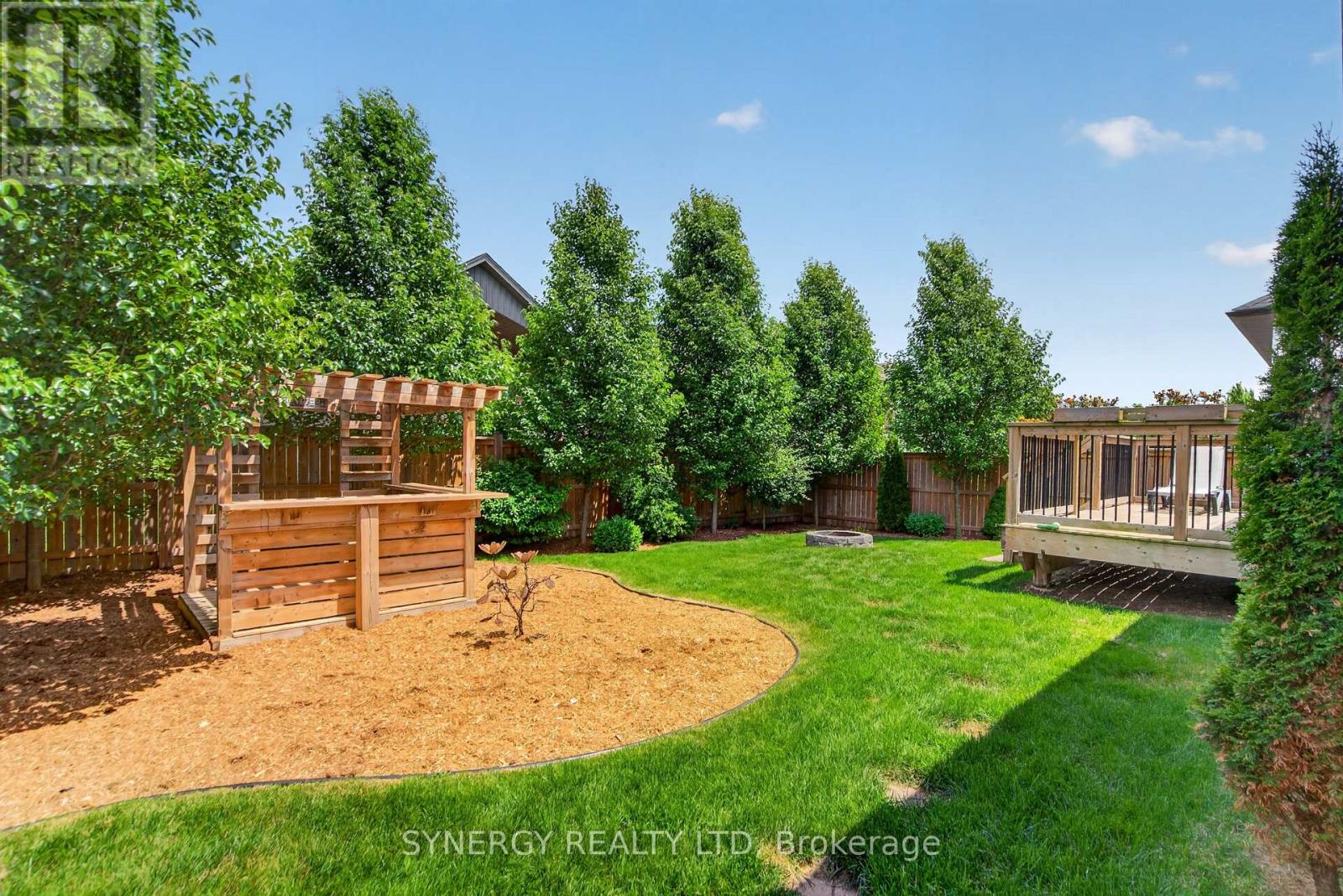149 Collins Way, Strathroy-Caradoc, Ontario  N7G 0G2 - Photo 43 - X13509220