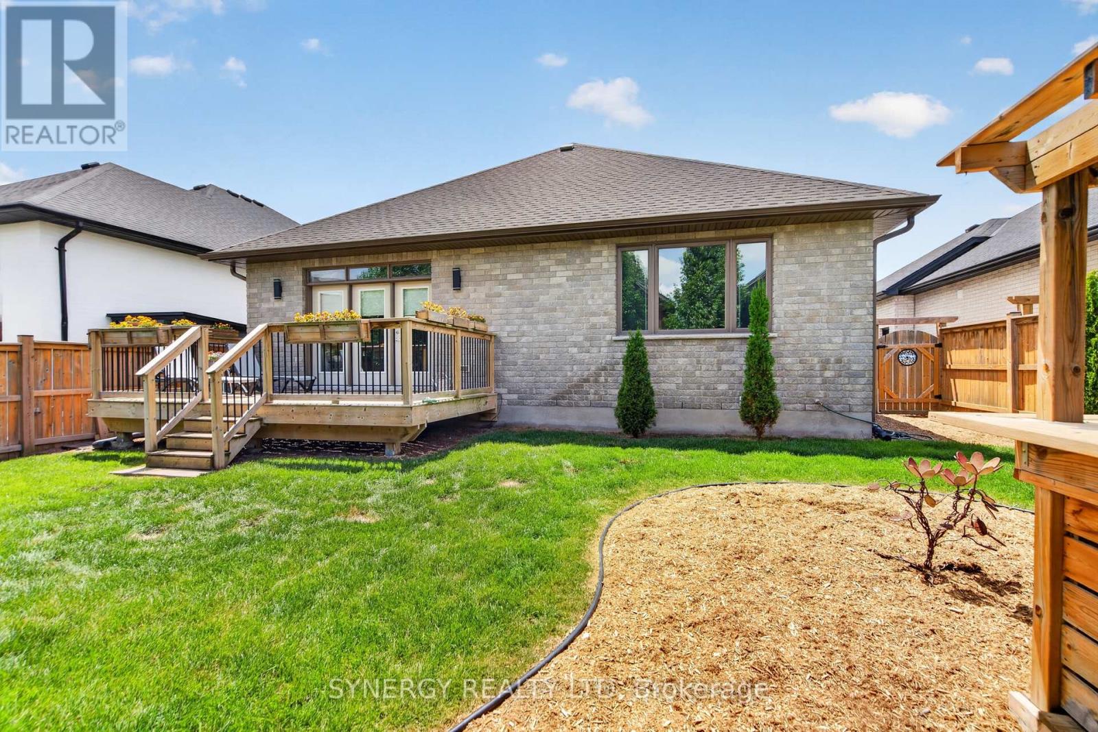 149 Collins Way, Strathroy-Caradoc, Ontario  N7G 0G2 - Photo 44 - X13509220