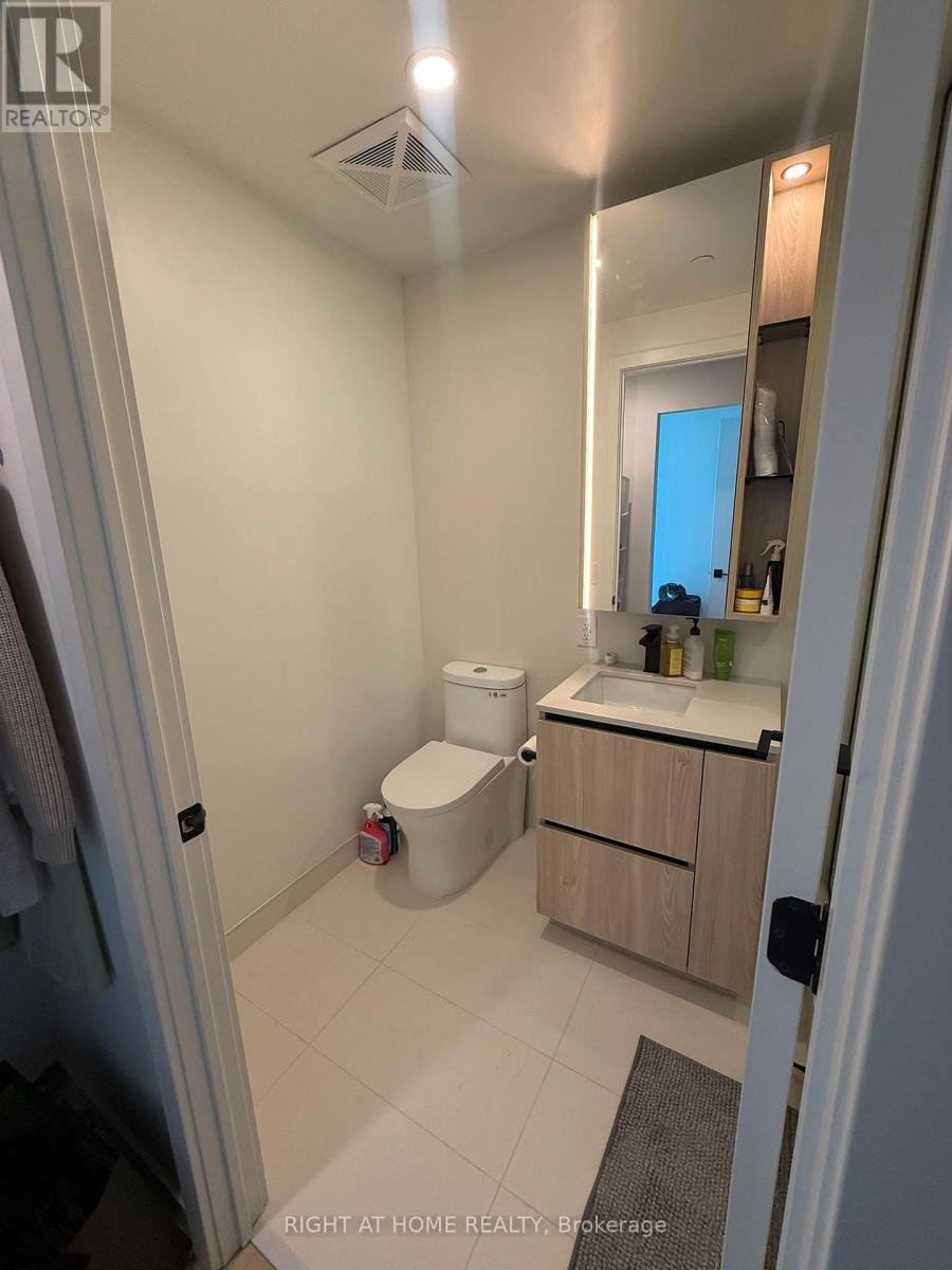520 - Six99 Sheppard Avenue E, Toronto, Ontario  M2K 0J5 - Photo 5 - C13509250