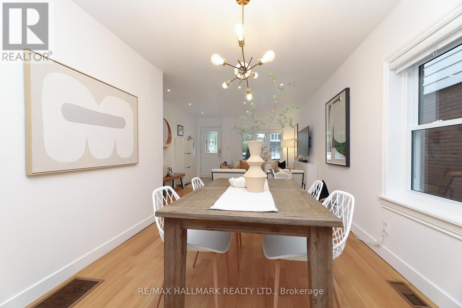 339 Scarborough Road, Toronto, Ontario  M4E 3M9 - Photo 15 - E13509246