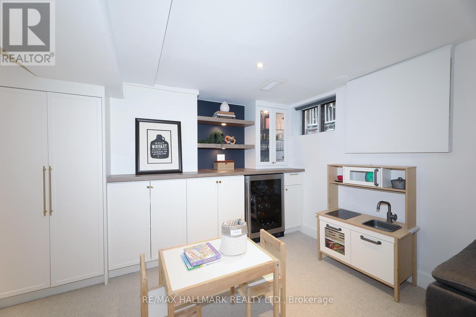 339 Scarborough Road, Toronto, Ontario  M4E 3M9 - Photo 40 - E13509246
