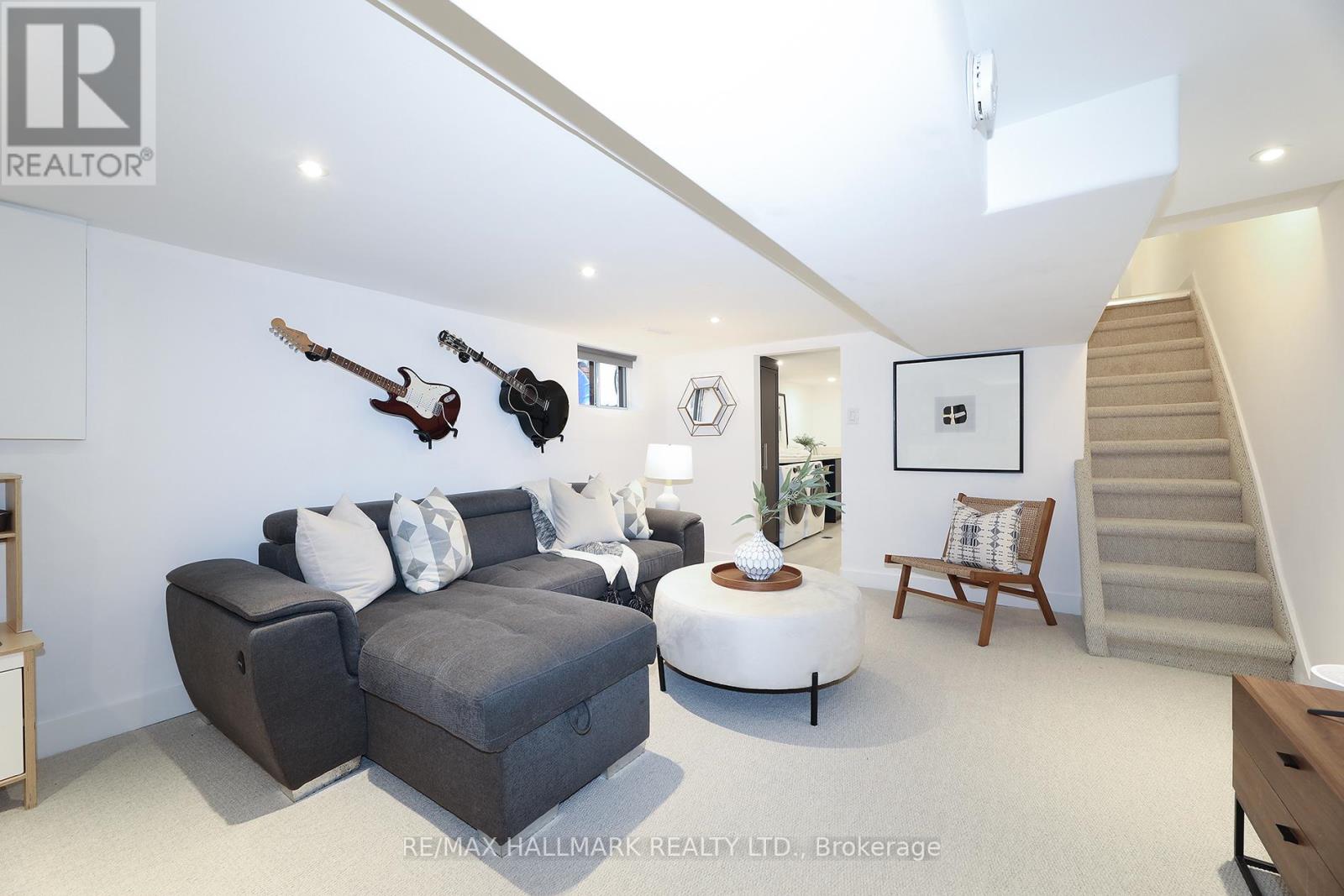 339 Scarborough Road, Toronto, Ontario  M4E 3M9 - Photo 41 - E13509246