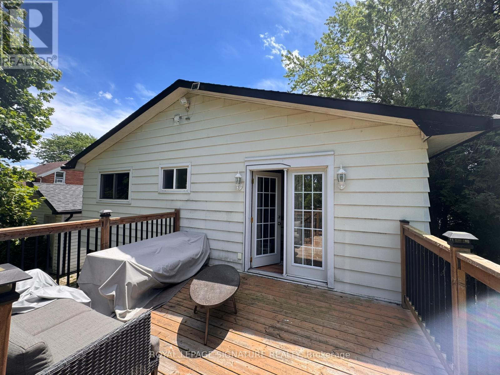 279 Lakeshore Road S, St. Catharines, Ontario  L2M 1R9 - Photo 3 - X13509236