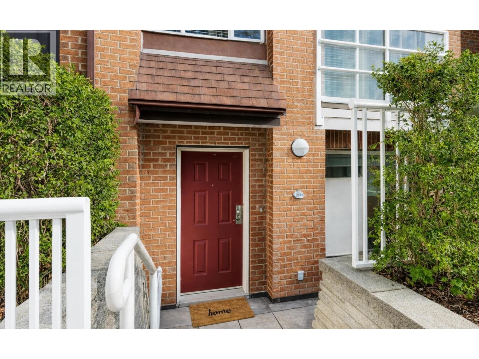 206 2071 W 42ND AVENUE, Vancouver, British Columbia