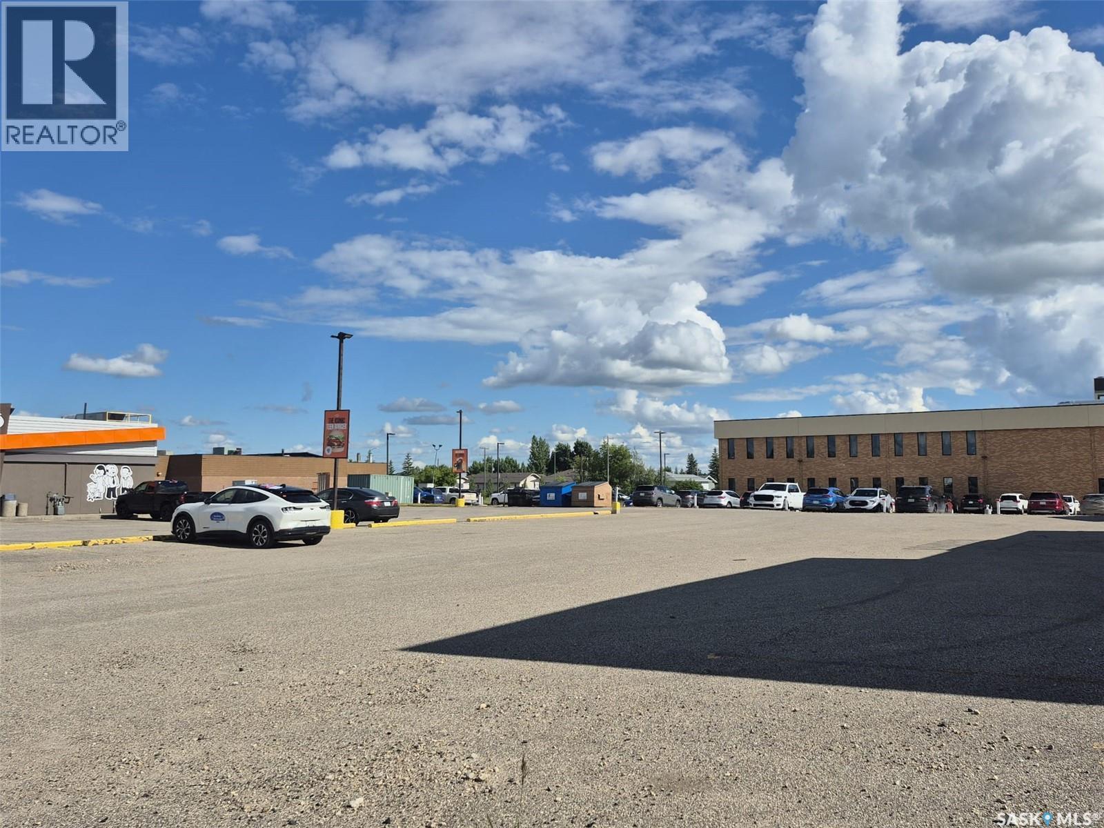 210 Service Road, Melville, Saskatchewan S0A 0G5 - Photo 8 - SK038036