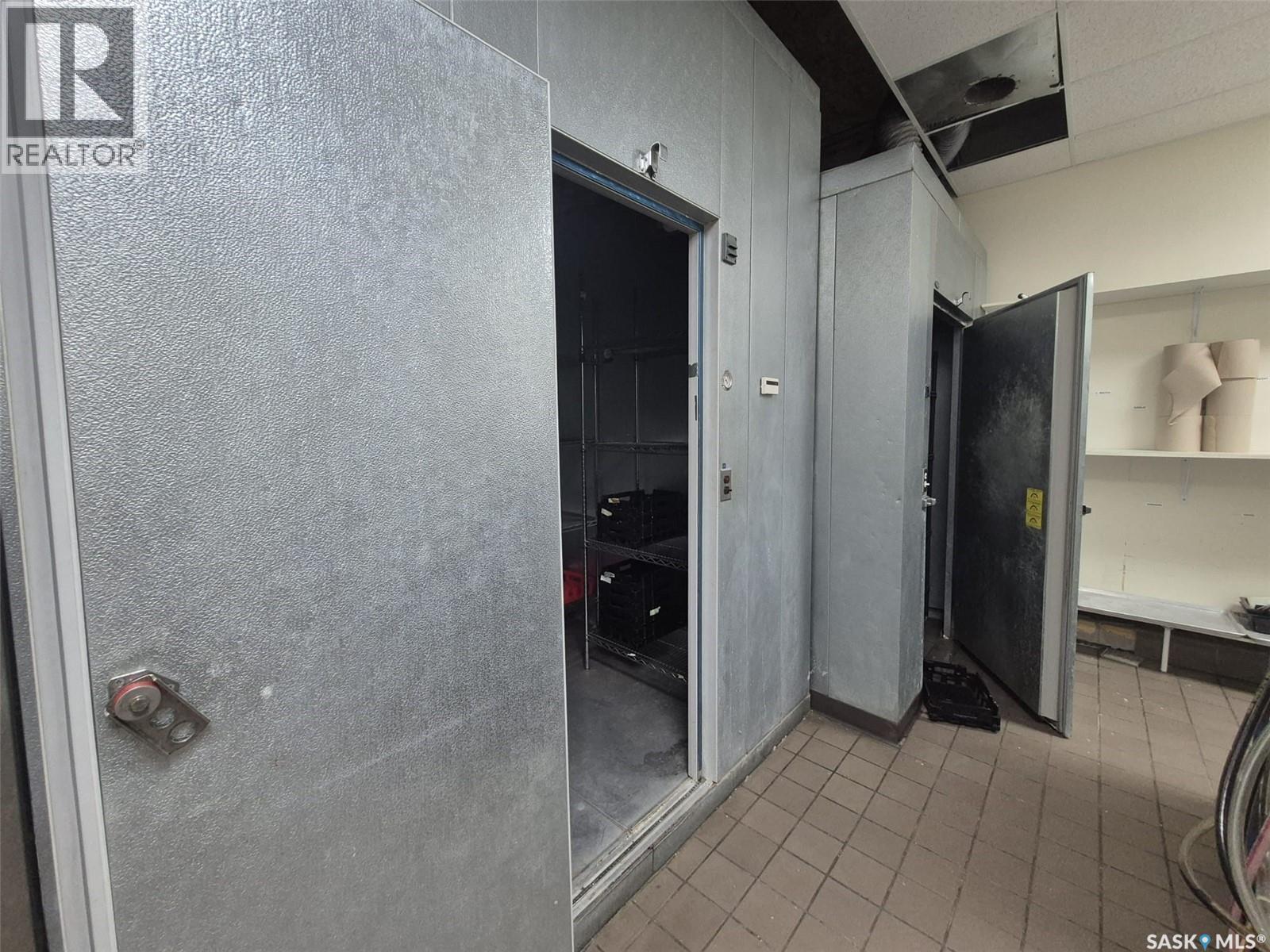 210 Service Road, Melville, Saskatchewan S0A 0G5 - Photo 15 - SK038036