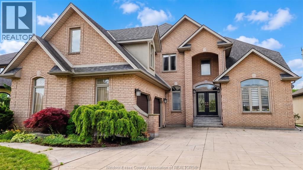380 Shoreview Circle, Windsor, Ontario  N8P 1M7 - Photo 2 - 26015722